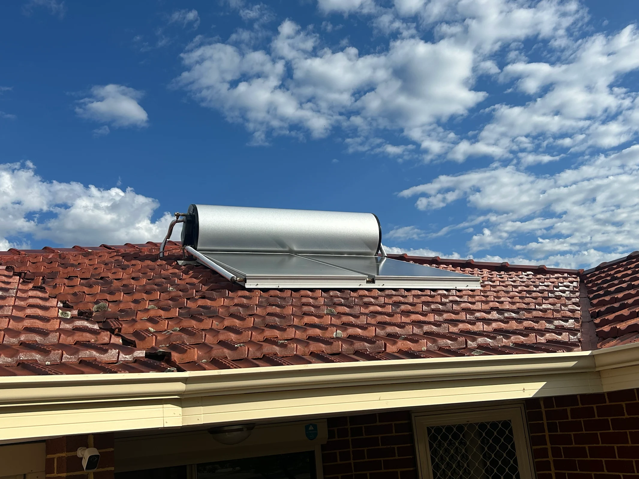 solar hot water system on roof